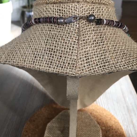 Turquoise & Shell Necklace - Picture 5 of 7